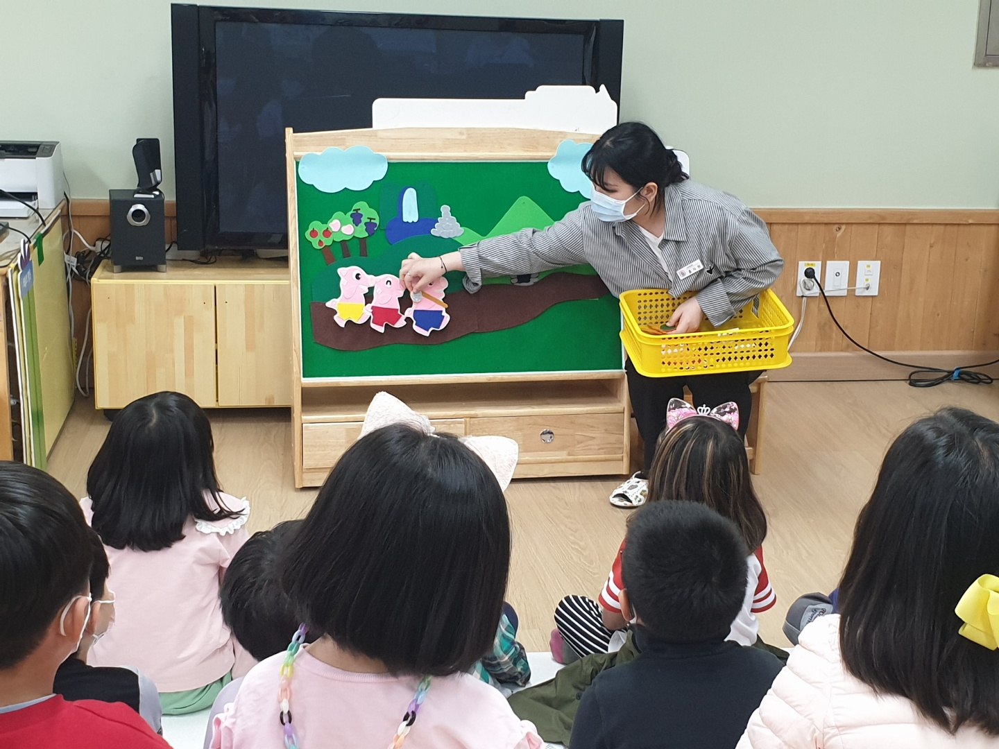 4학년들의 교육실습 중 연구수업(1)