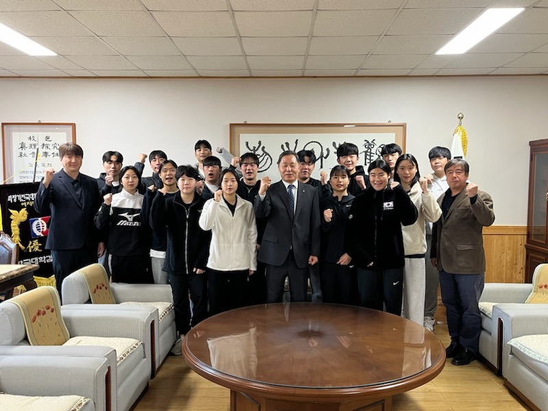 검도부 대회우승 격려